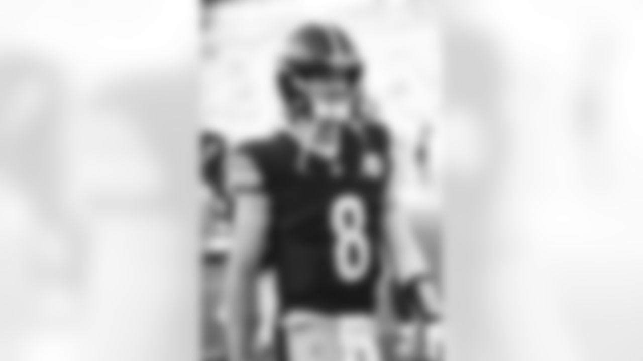Pittsburgh Steelers quarterback Kenny Pickett (8) during a preseason game between the Pittsburgh Steelers and the Buffalo Bills, Saturday, Aug. 19, 2023 in Pittsburgh, PA. (Karl Roser / Pittsburgh Steelers)
