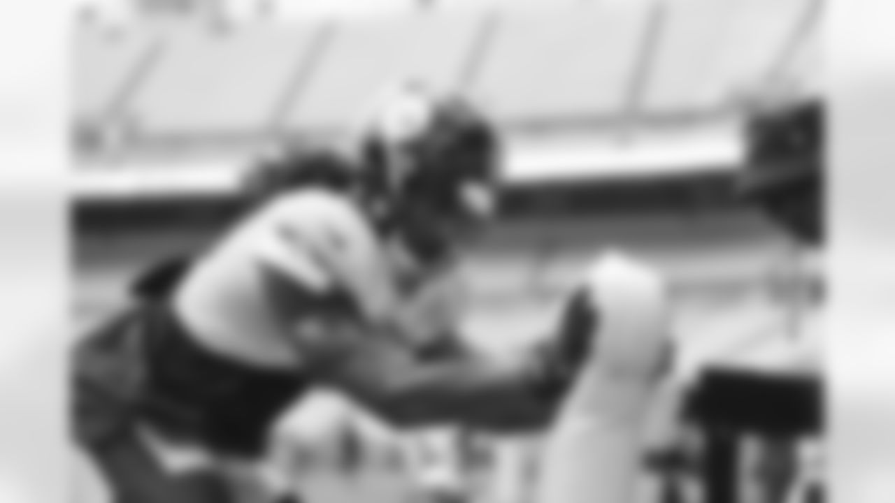 Pittsburgh Steelers linebacker Bud Dupree (48) trains at Heinz Field during the Steelers 2020 Training Camp, Wednesday, Sept. 2, 2020 in Pittsburgh, PA. (Karl Roser / Pittsburgh Steelers)
