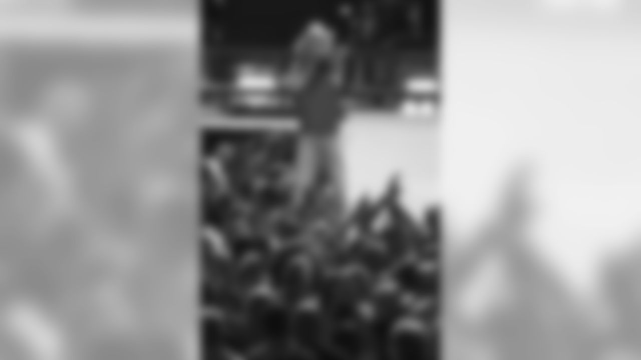 2018_Chesney_0602kr_0027