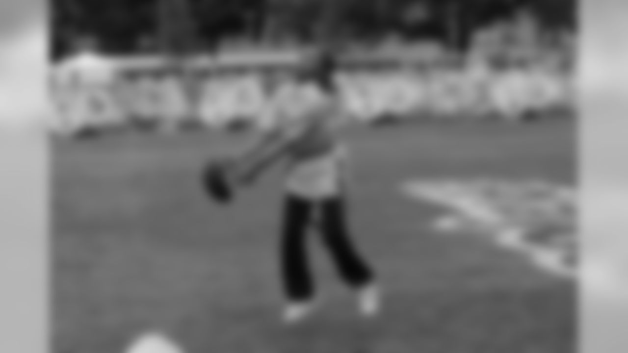 09_NFL_Clinic
