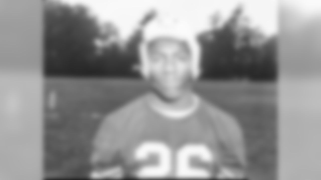 Bill Robinson (52)
