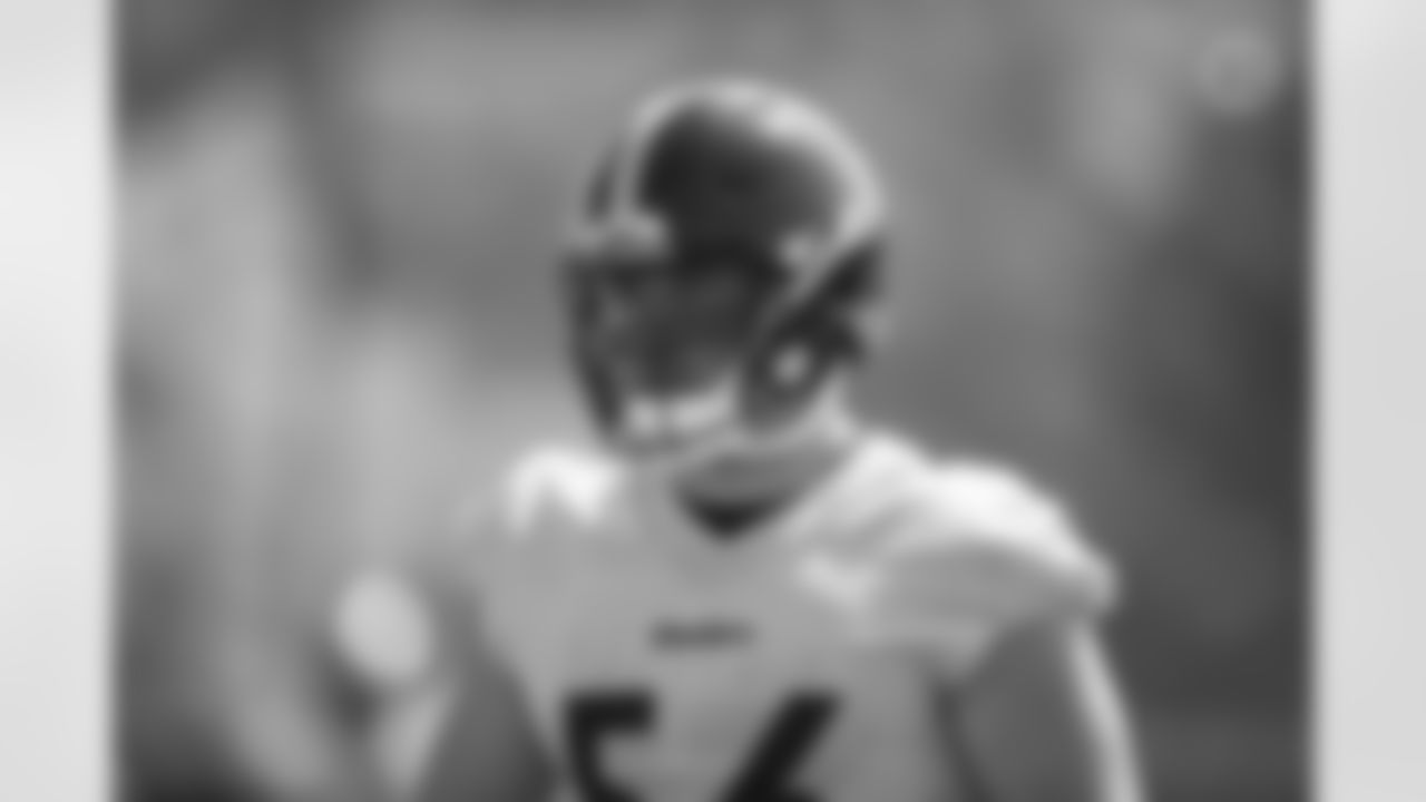Pittsburgh Steelers linebacker Alex Highsmith (56) participates in the Organized Team Activities (OTAs), Tuesday May 31, 2022 at the UPMC Rooney Sports Complex. (Karl Roser / Pittsburgh Steelers)