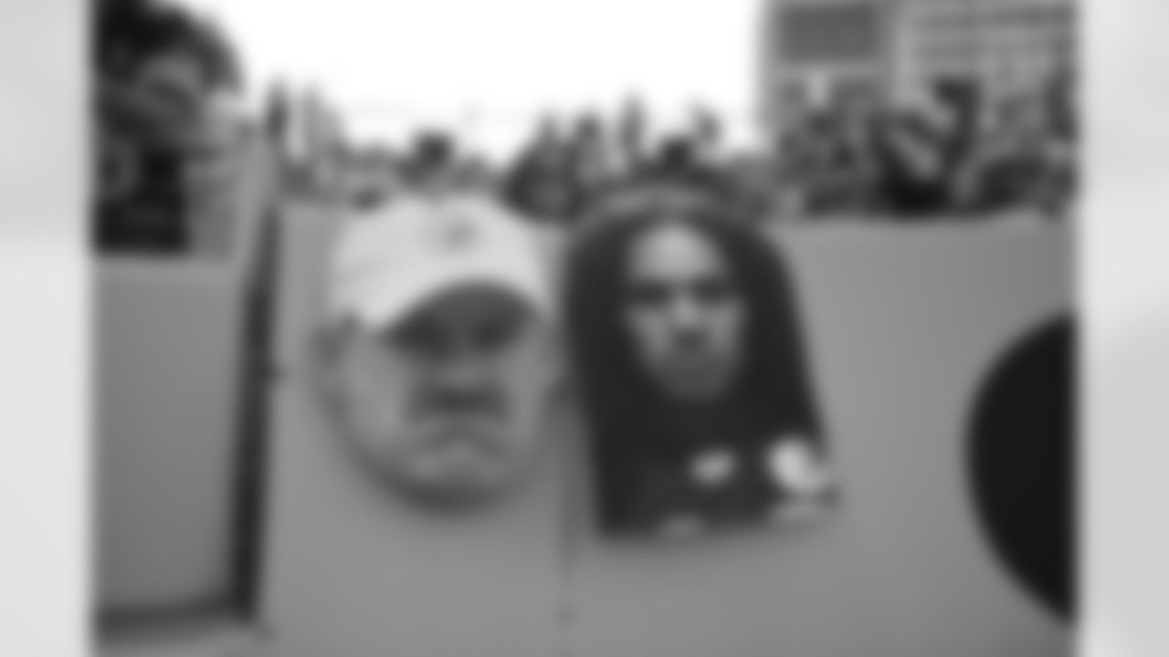 Fans during a Hall of Fame game between the Pittsburgh Steelers and the Dallas Cowboys, Thursday, Aug. 5, 2021 in Canton, OH. (Caitlyn Epes / Pittsburgh Steelers)