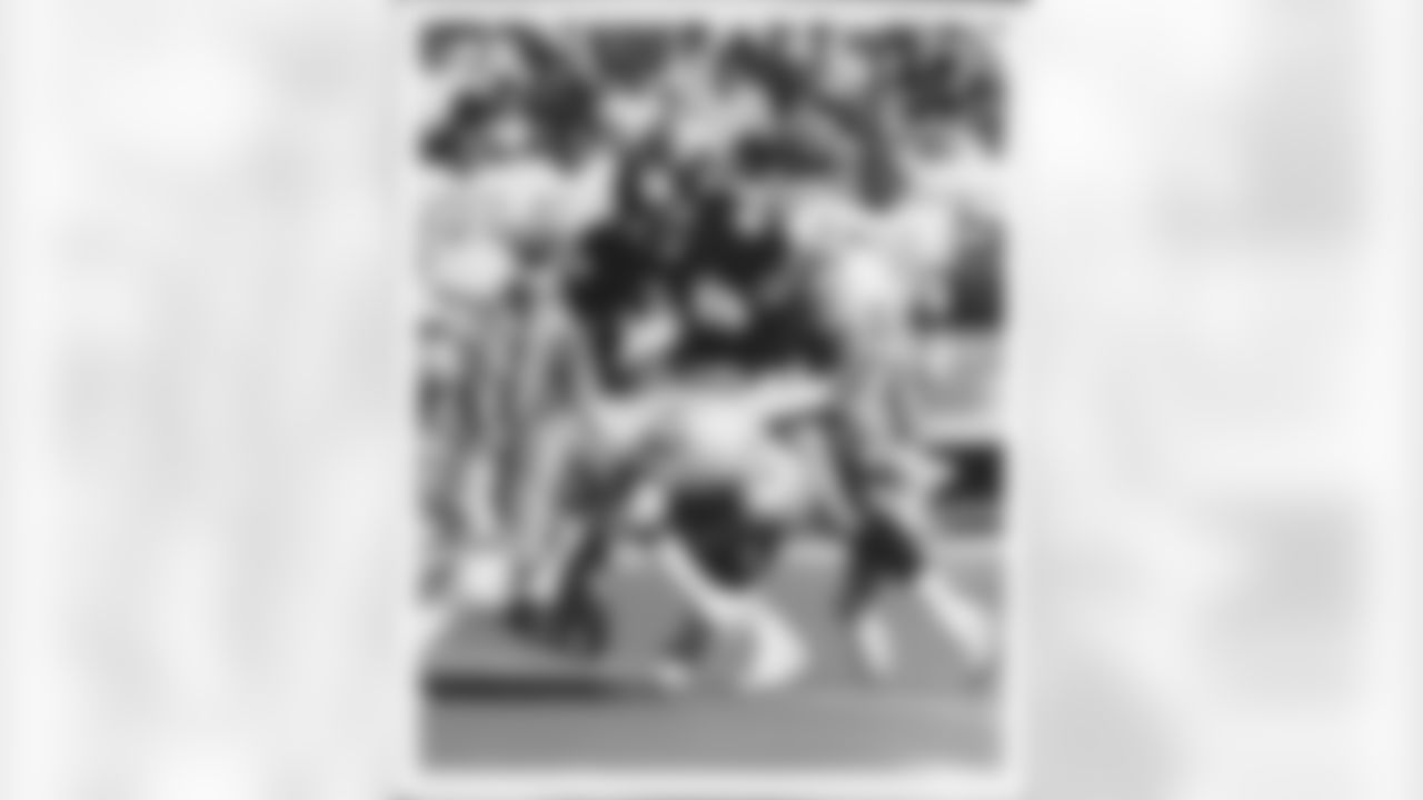 Rodney Carter (1988-1989)