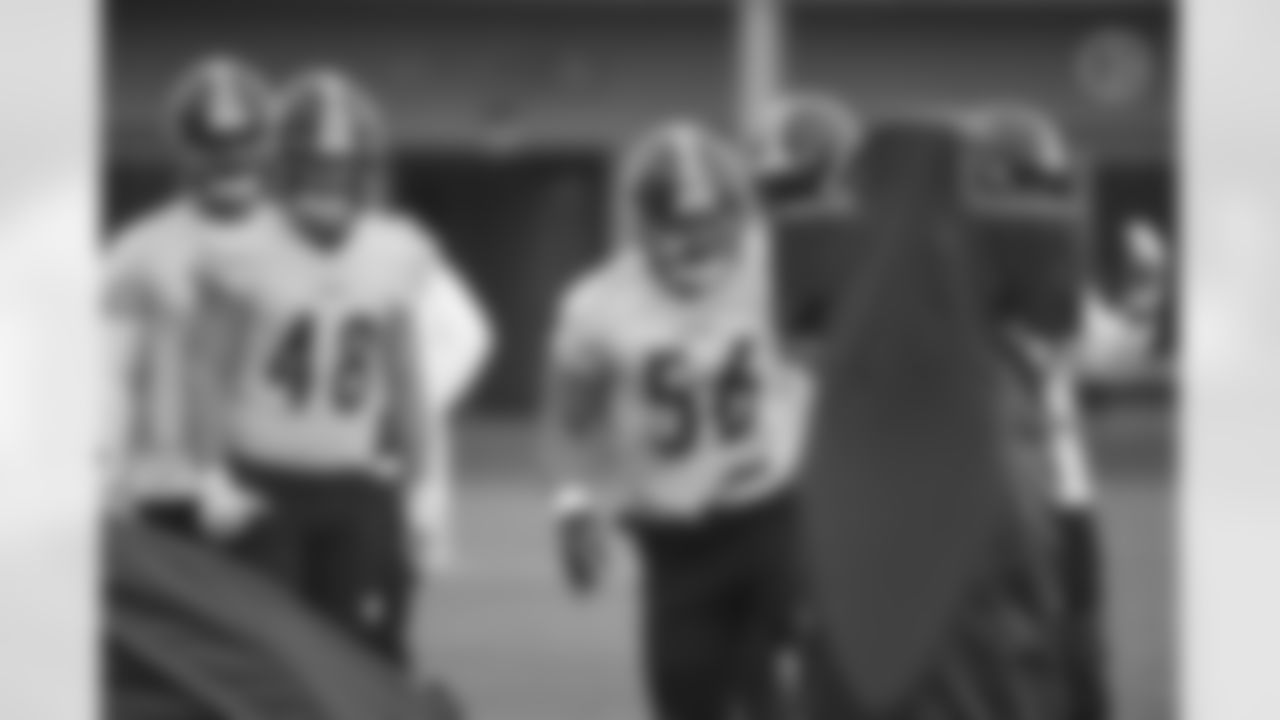 Pittsburgh Steelers linebacker Alex Highsmith (56) during practice at the UPMC Rooney Sports Complex preparing for a Week 6 matchup against the Seattle Seahawks, Thursday, Oct. 14, 2021 in Pittsburgh, PA. (Caitlyn Epes / Pittsburgh Steelers)