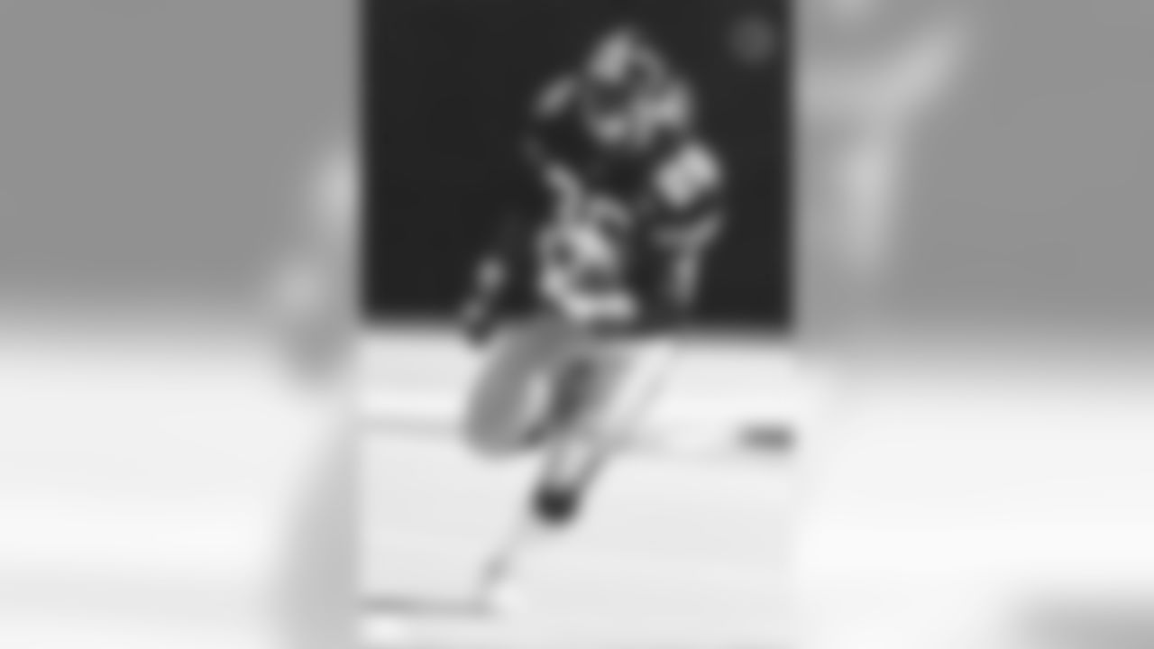 1. Rod Woodson (1987-1996) - 4,894 yards