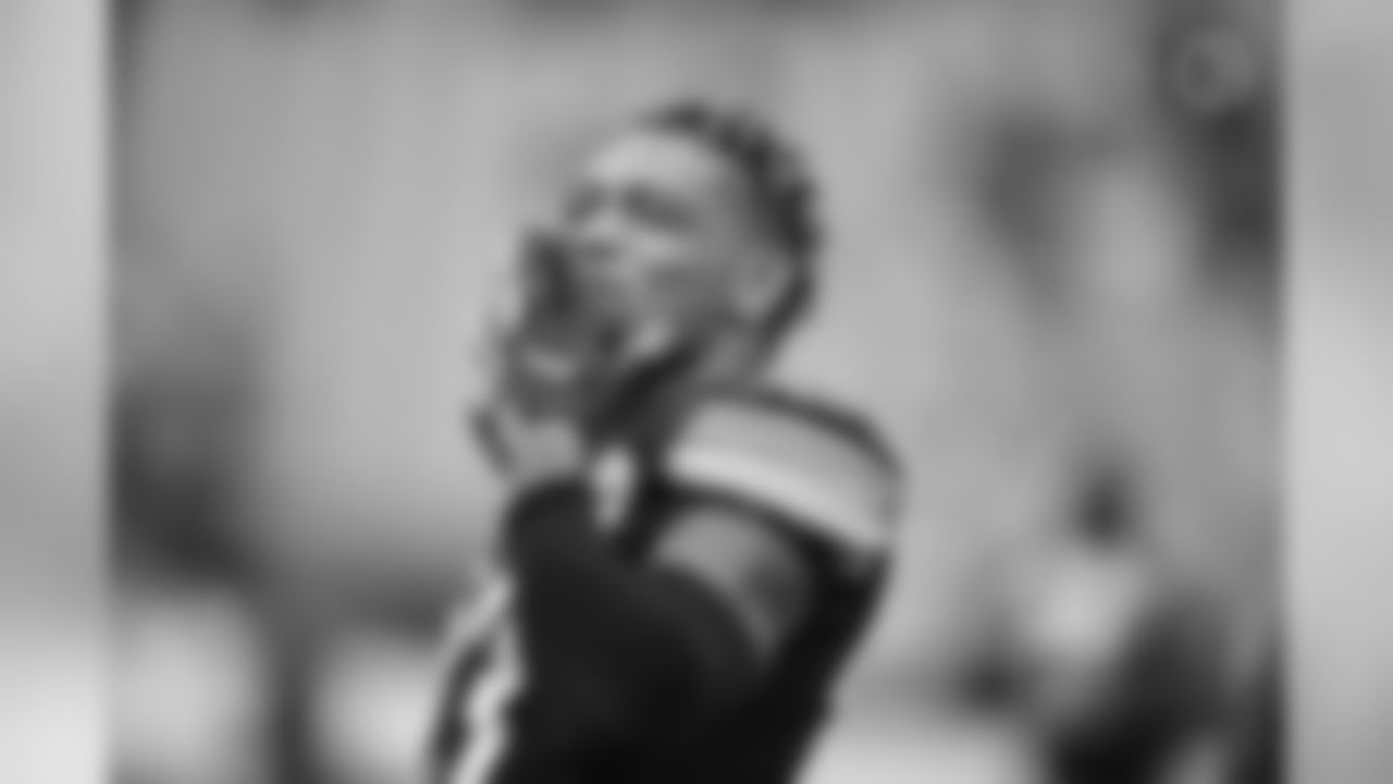 A 2018 Regular Season game between the Pittsburgh Steelers and the Cleveland Browns on Sunday, September 9, 2018.