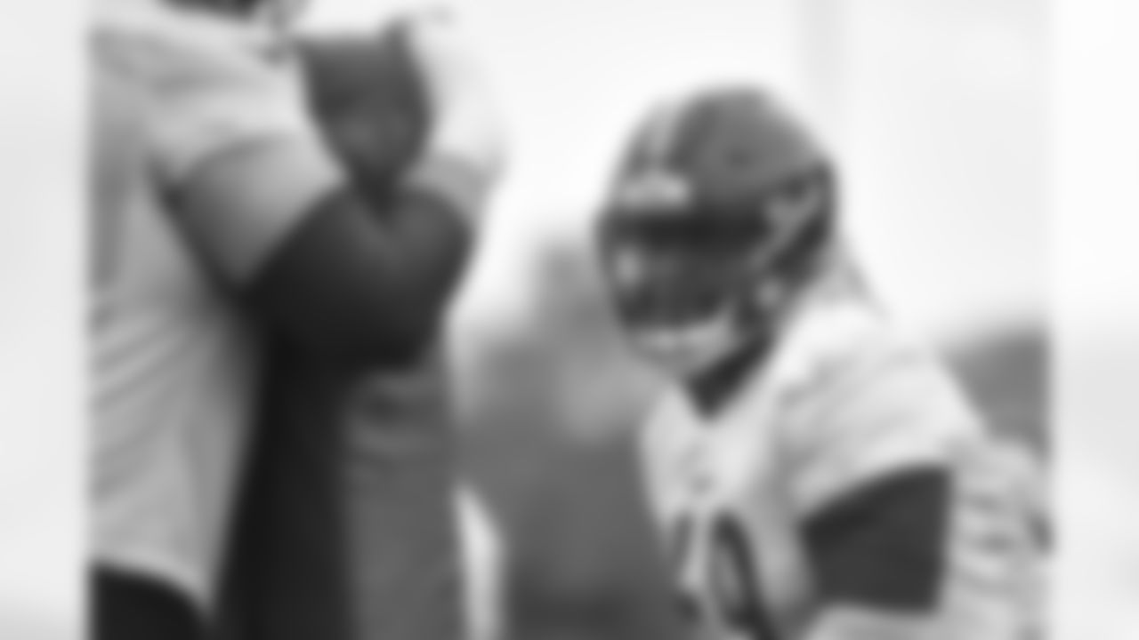 Pittsburgh Steelers offensive lineman Kevin Dotson (69) participates in the Organized Team Activities (OTAs), Thursday June 3, 2021 at the UPMC Rooney Sports Complex. (Caitlyn Epes / Pittsburgh Steelers)