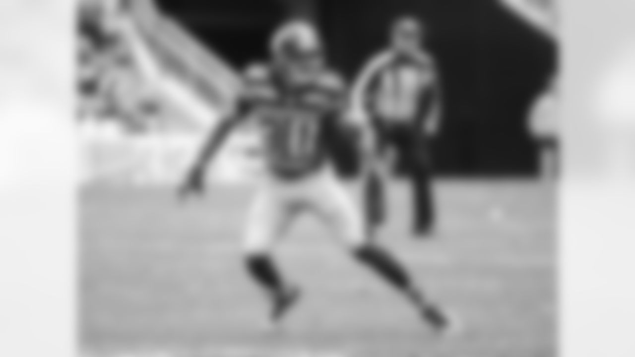 CB Ross Cockrell has 33 total tackles (28 solo and 5 assists) for the defense.