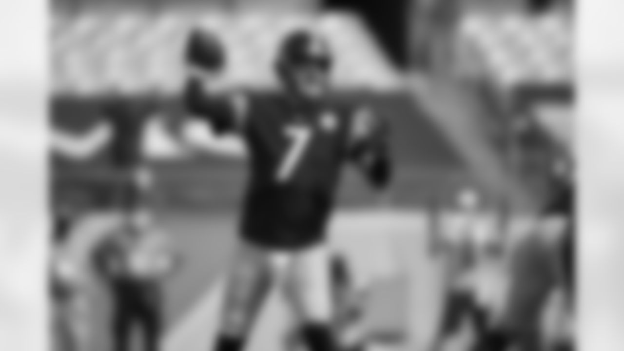 Pittsburgh Steelers quarterback Ben Roethlisberger (7) during a regular season game between the Pittsburgh Steelers and the Houston Texans, Sunday, Sept. 27, 2020 in Pittsburgh, PA. The Steelers defeated the Texans 28-21. (Karl Roser / Pittsburgh Steelers)