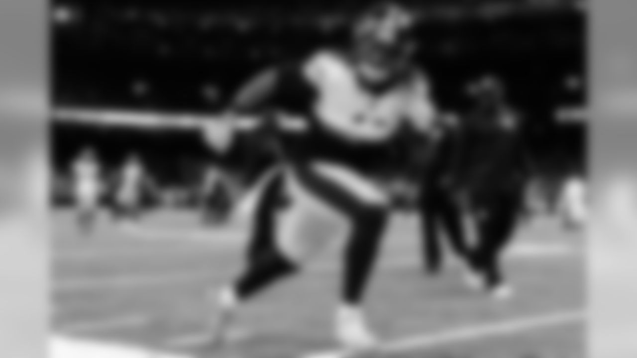 A 2018 Regular Season game between the Pittsburgh Steelers and the New Orleans Saints on Sunday, December 23, 2018.