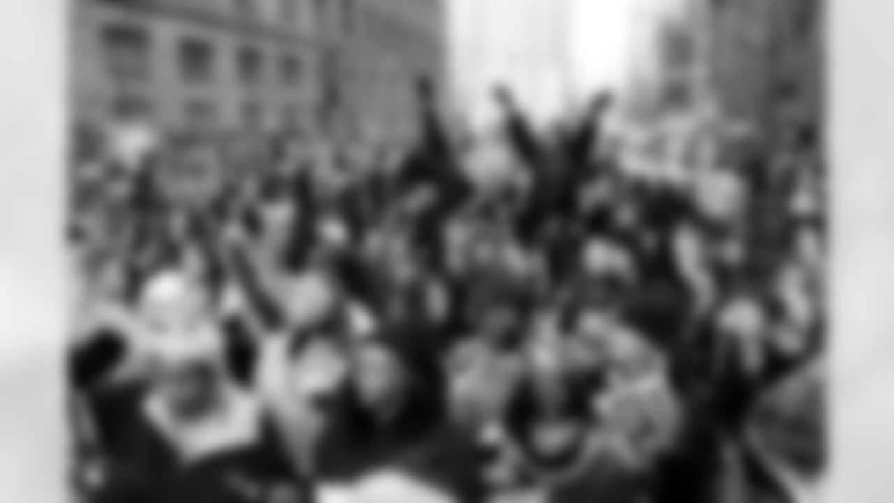 08_SB_CityPepRally_dh_069