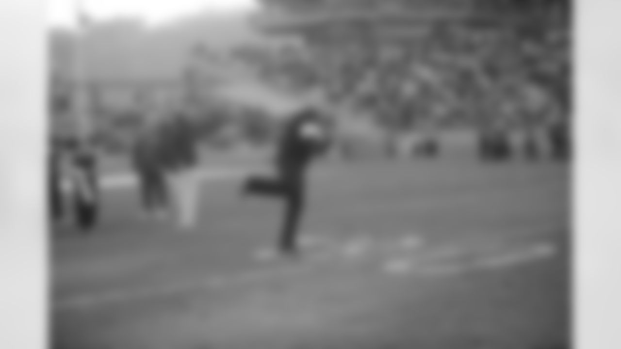 Punt, Pass and Kick Exhibition