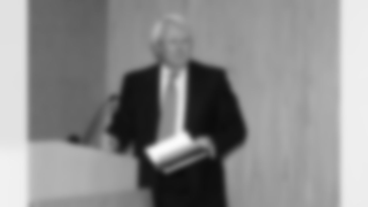 09_GlimmerOfHope_Check_Miller_dh_10