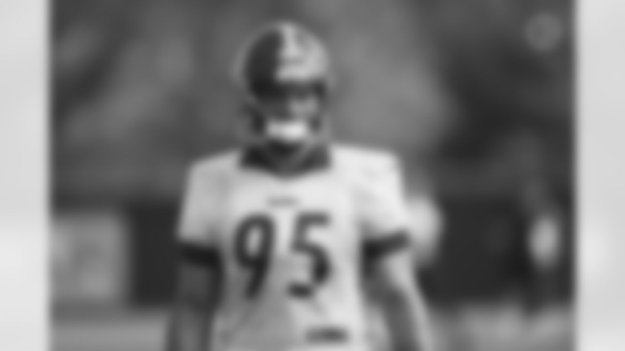 Pittsburgh Steelers defensive lineman Chris Wormley (95) during practice at the UPMC Rooney Sports Complex preparing for a Week 5 matchup against the Denver Broncos, Friday, Oct. 8, 2021 in Pittsburgh, PA. (Karl Roser / Pittsburgh Steelers)