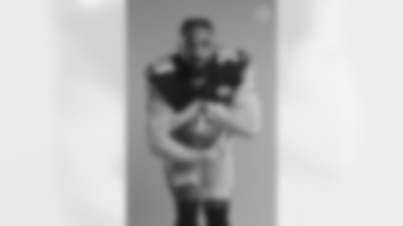 Pittsburgh Steelers running back Jaylen Samuels (38) poses for a photo during the Steelers 2021 media day, Friday, July 23, 2021 in Pittsburgh, PA. (Karl Roser / Pittsburgh Steelers)