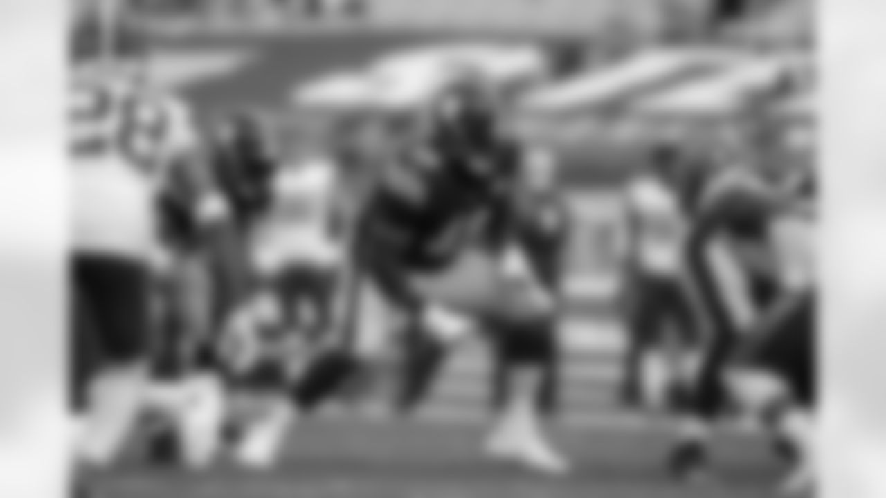 Pittsburgh Steelers offensive lineman Kevin Dotson (69) during a regular season game between the Pittsburgh Steelers and the Cleveland Browns, Sunday, Oct. 18, 2020 in Pittsburgh, PA. The Steelers defeated the Browns 38-7. (Karl Roser / Pittsburgh Steelers)