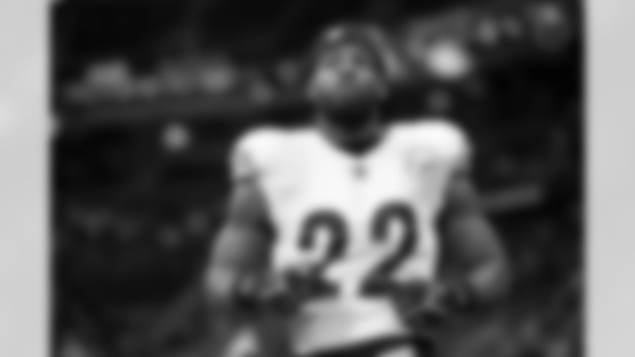 Pittsburgh Steelers running back Najee Harris (22) during a regular season game between the Pittsburgh Steelers and the Atlanta Falcons, Sunday, Dec. 4, 2022 in Atlanta, GA. The Steelers defeated the Falcons 19-16. (Karl Roser / Pittsburgh Steelers)