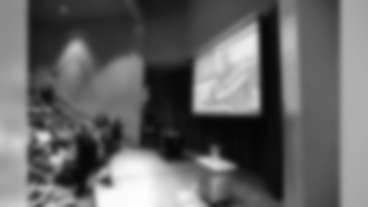09_SpaceStation_Hoke_Keisel_dh_028