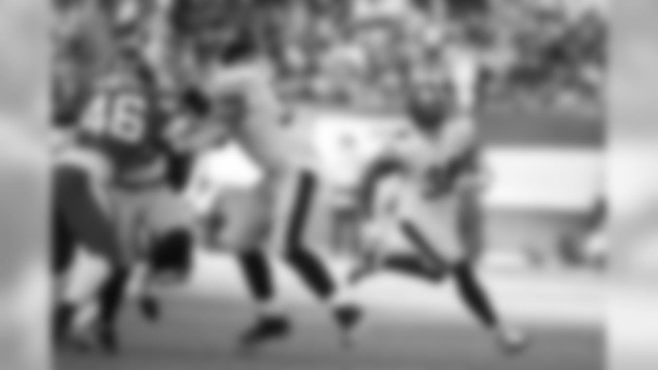 Maurkice Pouncey and Jaylen Samuels