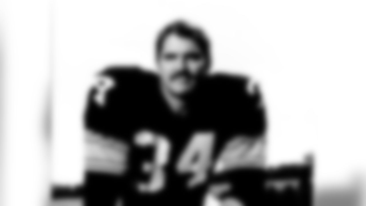 1963 Andy Russell (Round 16): His 12 seasons were spread among a two-year stint in the Army and the most dramatic coaching change in franchise history. Russell was consistently good enough in all elements of linebacker play to be voted first-team All-Pro once and second-team All-Pro five other times. Teamed with Jack Ham and Jack Lambert to form one of the best 4-3 linebackers units in NFL history. Two Super Bowl rings.