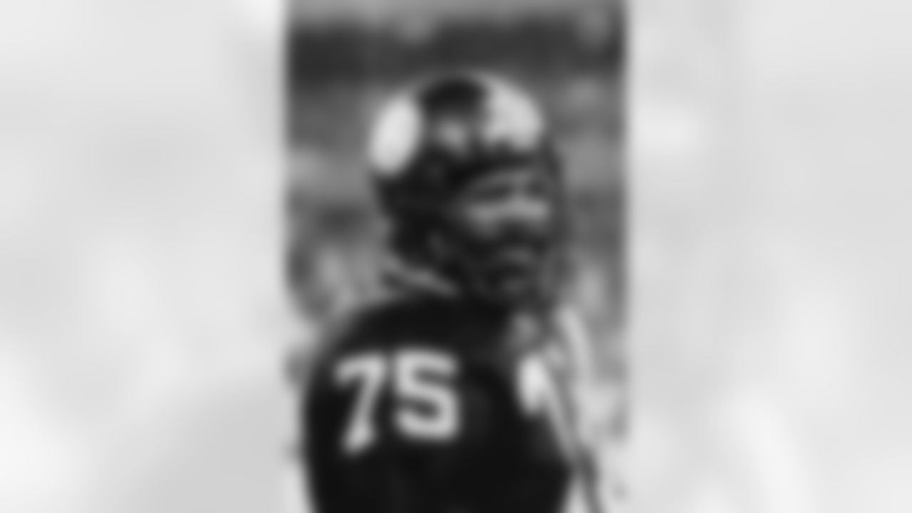 Joe Greene was inducted into the Pro Football Hall of Fame in 1987