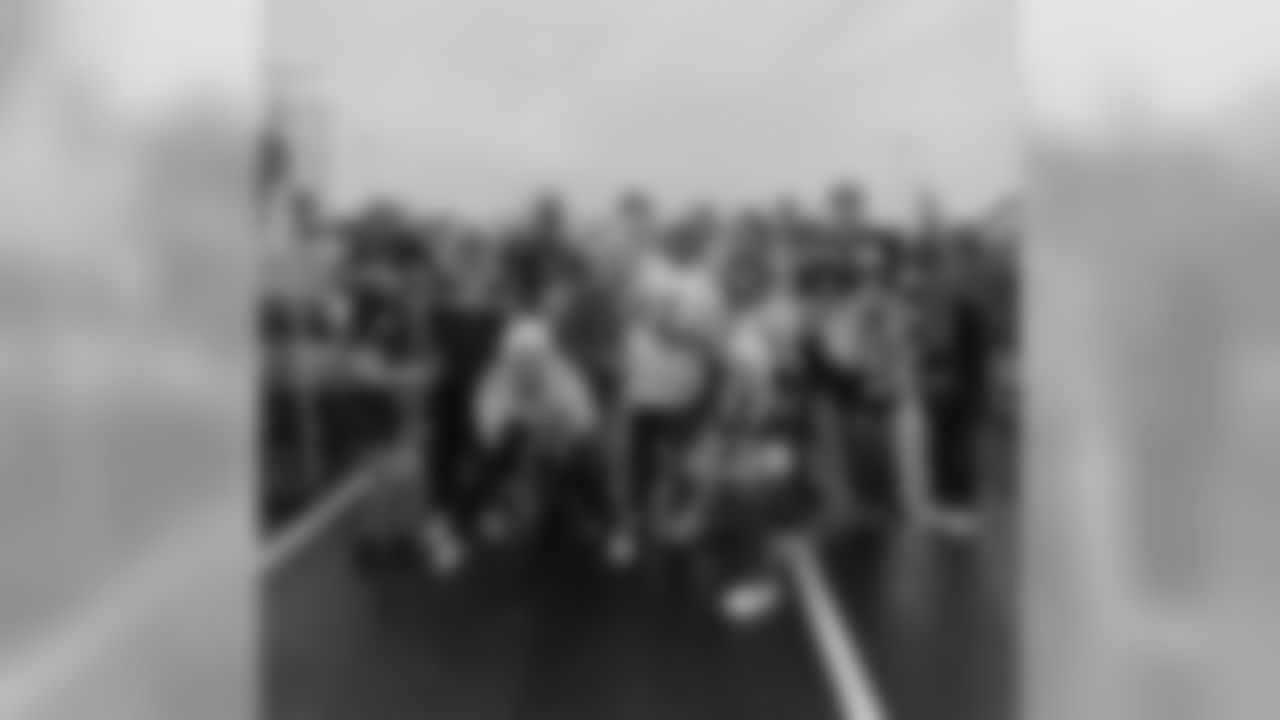 snuselfie_Conti_Beth_Dec102019403PM__82120680_D0BF2C6855CA49589565EDA2F39DD7D4