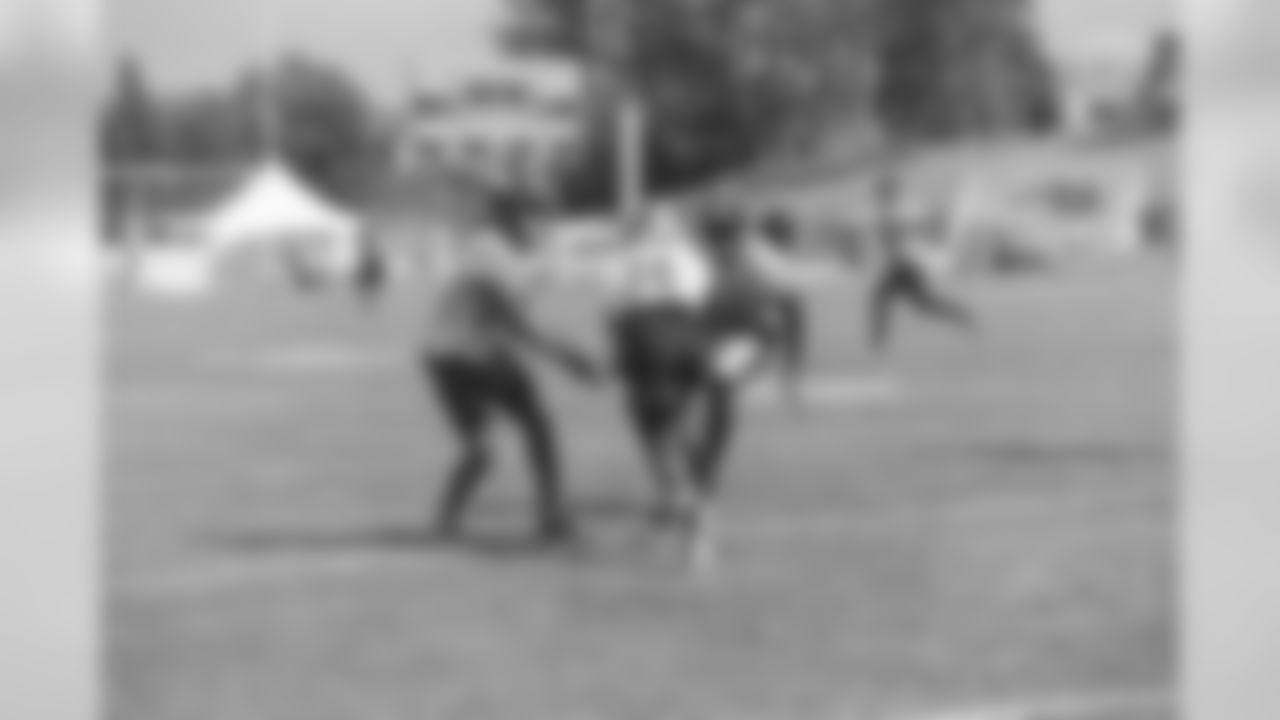 Terrell Edmunds, Jaylen Samuels and Tegray Scales