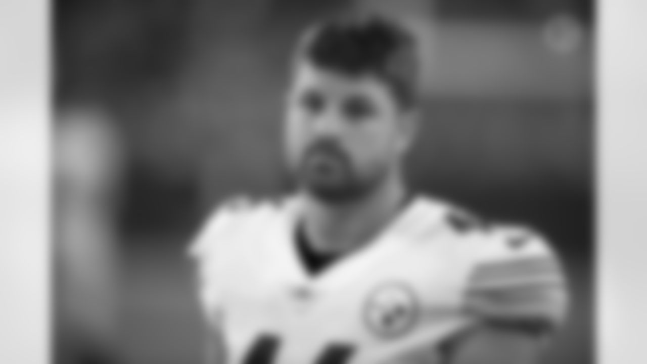 Pittsburgh Steelers long snapper Christian Kuntz (46) during a regular season game between the Pittsburgh Steelers and the Green Bay Packers, Sunday, Oct. 3, 2021 in Green Bay, WI. The Packers beat the Steelers 27-17. (Karl Roser / Pittsburgh Steelers)