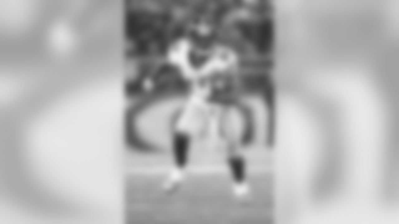 2010 Antonio Brown: Still in the infancy of his career, Brown already has established himself as the teams No. 1 receiver. Brown has two 1,000-yard receiving seasons, and one of his two trips to the Pro Bowl has been because of his return abilities. In his four seasons to date, Brown has 261 catches for 3,561 yards and 15 touchdowns. He also has two touchdowns on punt returns and another on kickoff returns.