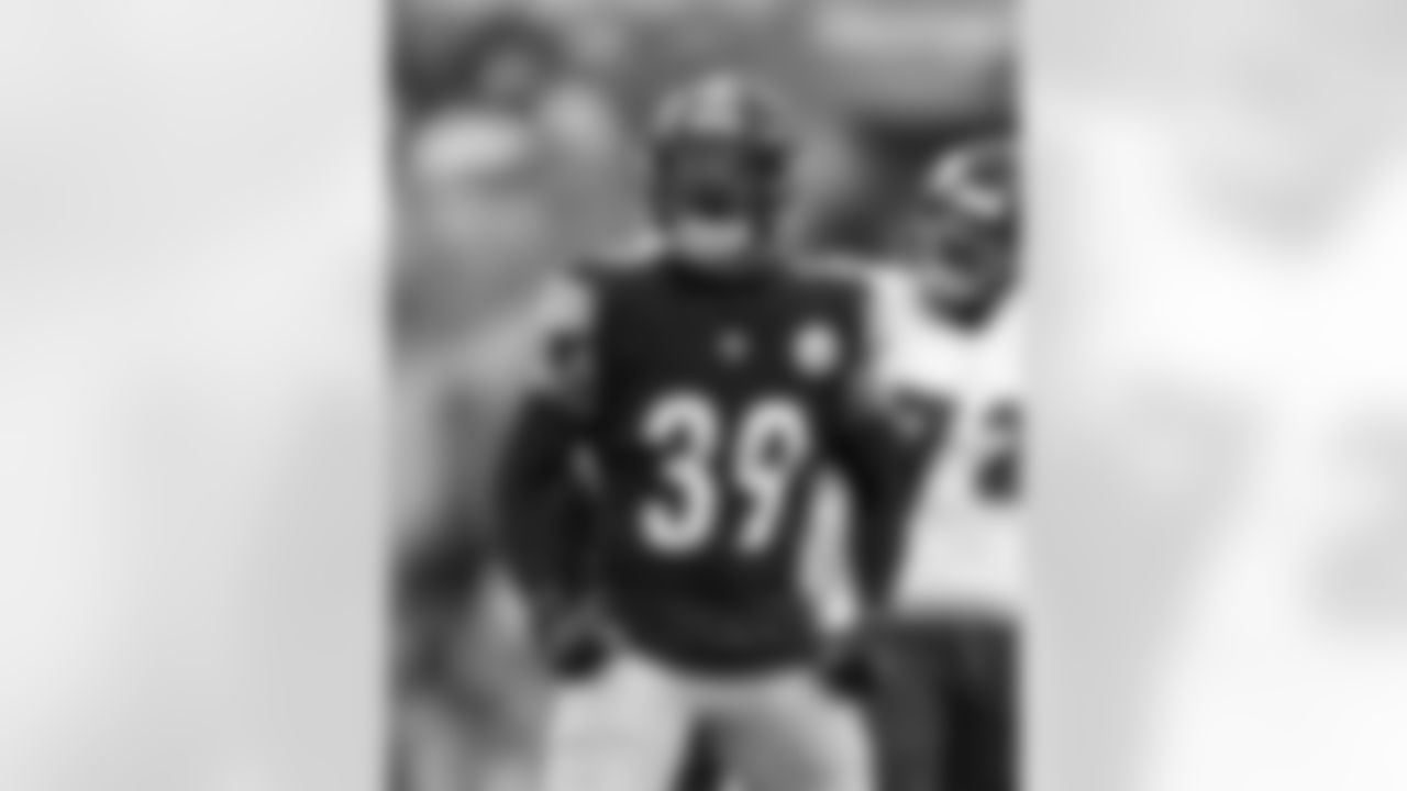 Pittsburgh Steelers safety Minkah Fitzpatrick (39) during a regular season game between the Pittsburgh Steelers and the Baltimore Ravens, Sunday, Dec. 11, 2022 in Pittsburgh, PA. The Ravens beat the Steelers 16-14. (Karl Roser / Pittsburgh Steelers)