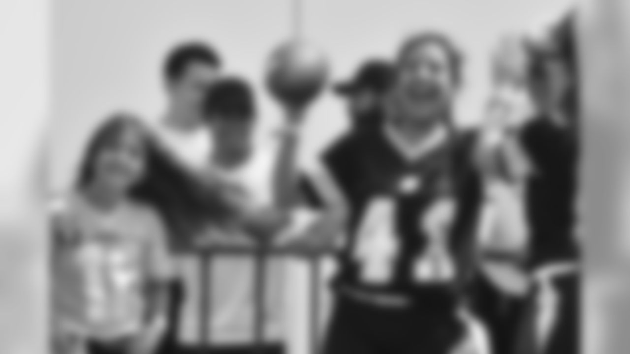 Steelers fans of all ages participated in the 8th annual Steelers football camp in Mexico City.