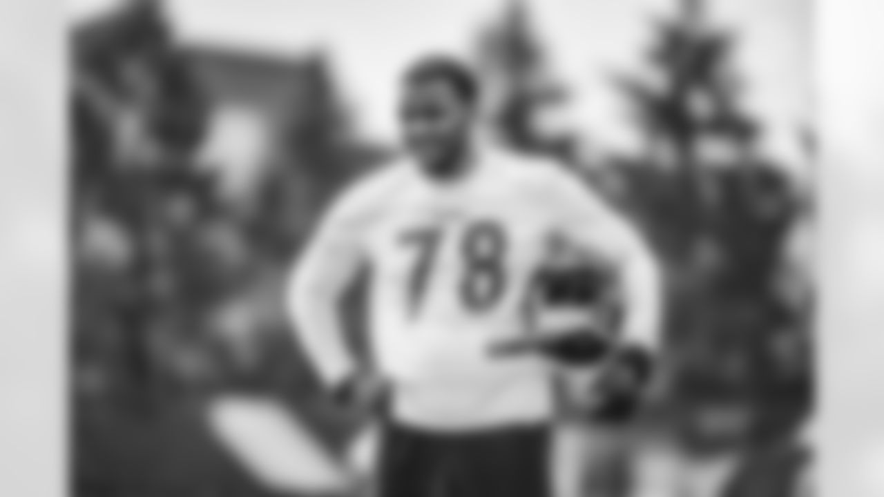 Pittsburgh Steelers defensive tackle Sterling Johnson (78) practices at the UPMC Rooney Sports Complex during rookie minicamp, Sunday, May 16, 2021 in Pittsburgh, PA. (Caitlyn Epes / Pittsburgh Steelers)
