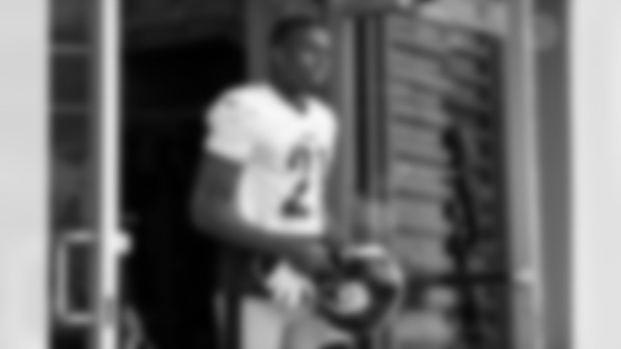 Pittsburgh Steelers wide receiver Hakeem Butler (21) participates in the Organized Team Activities (OTAs), Tuesday May 23, 2023 at the UPMC Rooney Sports Complex. (Abigail Dean / Pittsburgh Steelers)