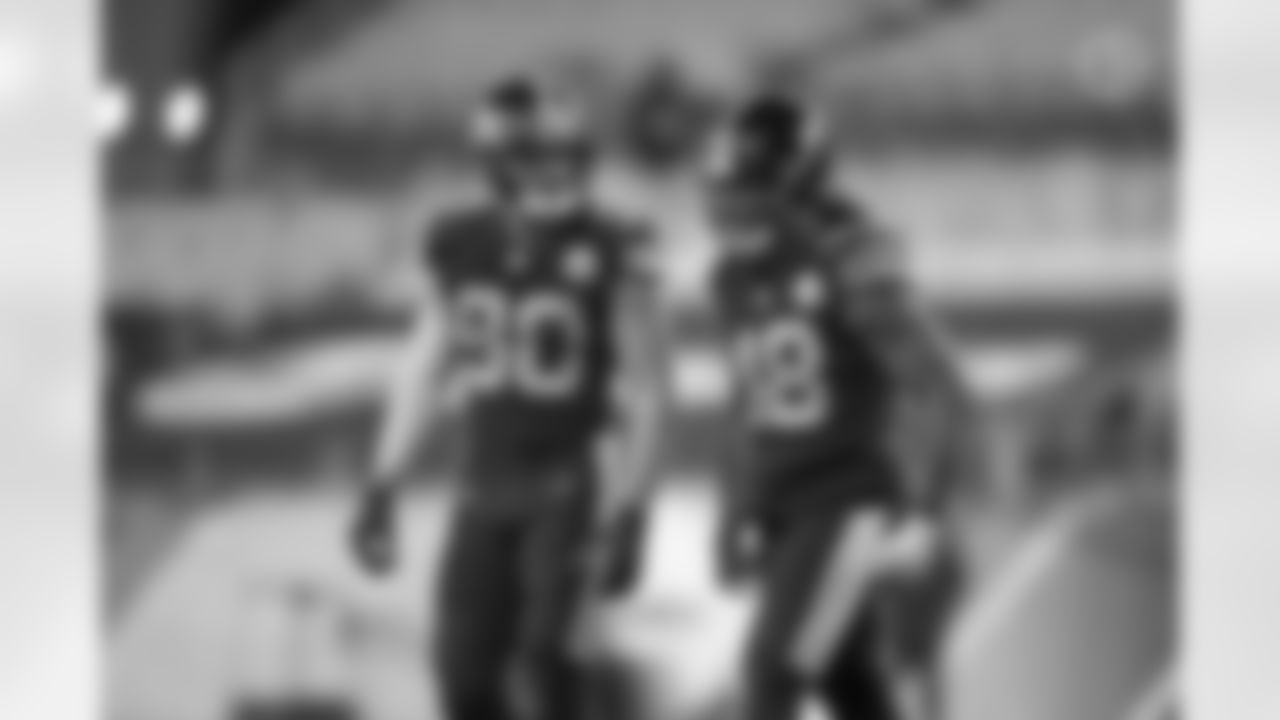 Pittsburgh Steelers linebacker T.J. Watt (90) and Pittsburgh Steelers linebacker Bud Dupree (48) during a regular season game between the Pittsburgh Steelers and the Baltimore Ravens, Wednesday, Dec. 2, 2020 in Pittsburgh, PA. The Steelers defeated the Ravens 19-14. (Karl Roser / Pittsburgh Steelers)