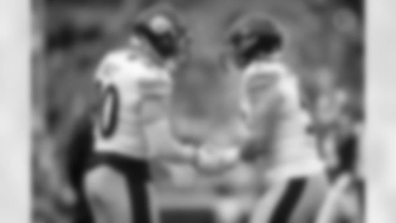 Pittsburgh Steelers linebacker T.J. Watt (90) and Pittsburgh Steelers linebacker Alex Highsmith (56) during a regular season game between the Pittsburgh Steelers and the Kansas City Chiefs, Monday, Dec. 26, 2022 in Kansas City, MO. The Chiefs beat the Steelers 36-10. (Karl Roser / Pittsburgh Steelers)