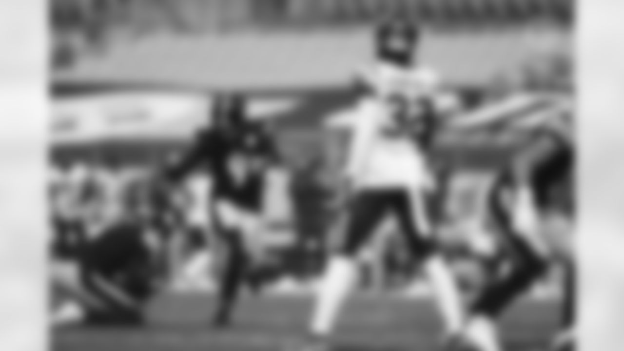 Pittsburgh Steelers kicker Chris Boswell (9) kicks a field goal during a regular season game between the Pittsburgh Steelers and the Houston Texans, Sunday, Sept. 27, 2020 in Pittsburgh, PA. The Steelers defeated the Texans 28-21. (Karl Roser / Pittsburgh Steelers)