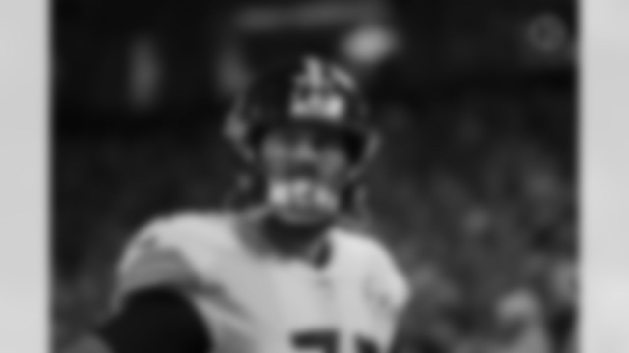 Pittsburgh Steelers offensive tackle Joe Haeg (71) during a regular season game between the Pittsburgh Steelers and the Kansas City Chiefs, Sunday, Dec. 26, 2021 in Kansas City, MO. (Denny Medley / Pittsburgh Steelers)