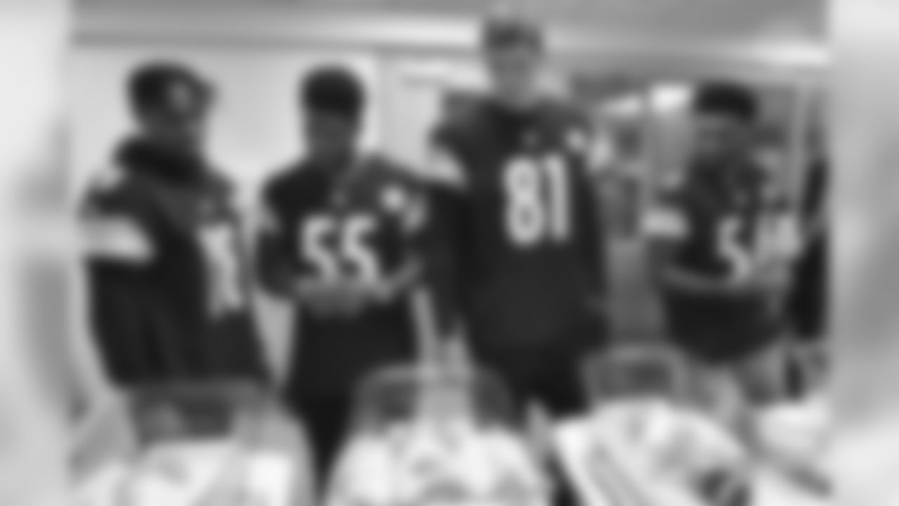 Steelers' rookies visit UPMC Magee-Womens Hospital welcoming the newest Steelers fans.