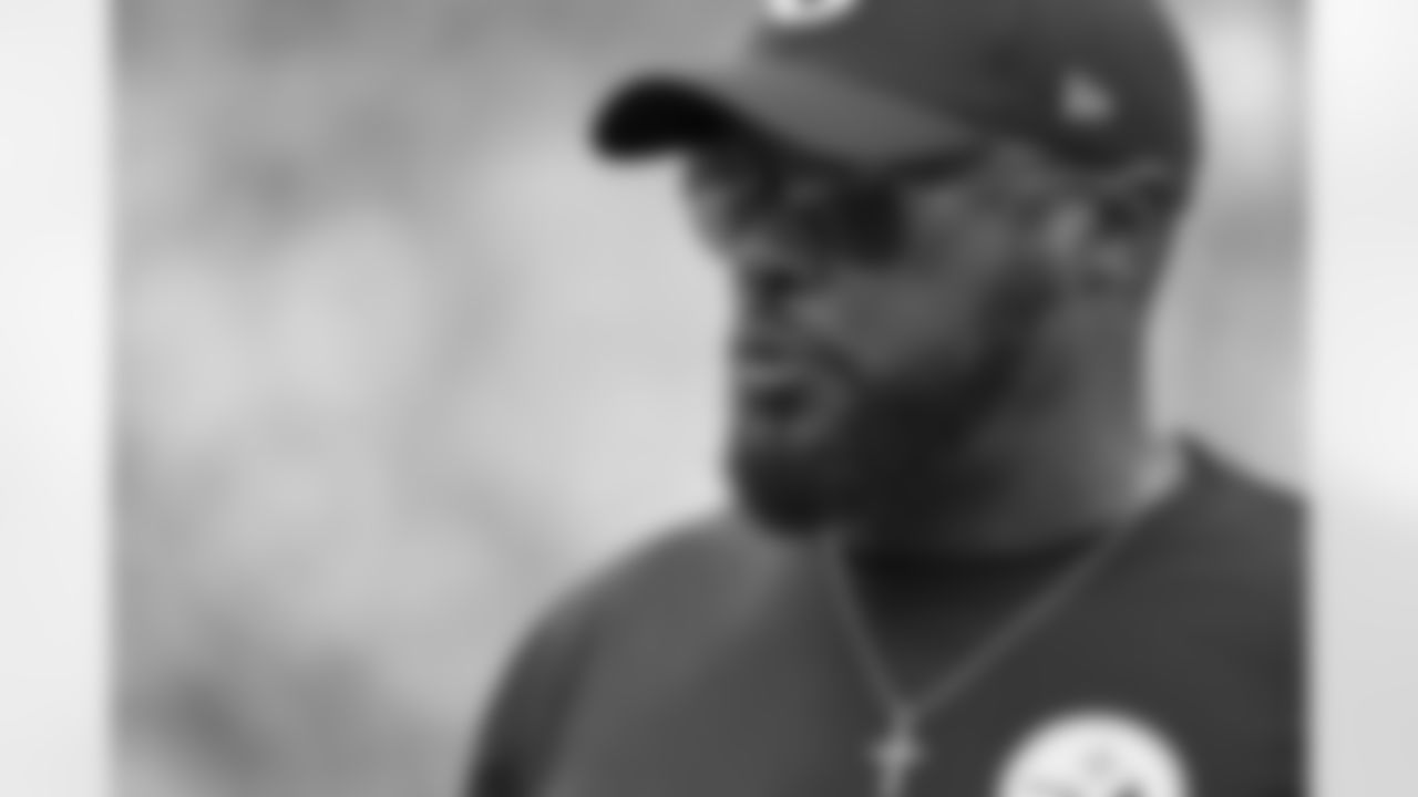 Pittsburgh Steelers head coach Mike Tomlin during a regular season game between the Pittsburgh Steelers and the San Francisco 49ers, Sunday, Sept. 10, 2023 in Pittsburgh, PA. (Arron Anastasia / Pittsburgh Steelers)