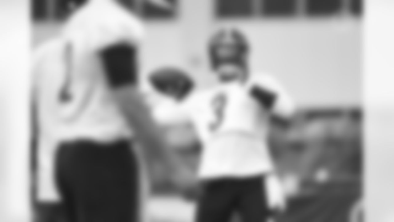 Pittsburgh Steelers quarterback Dwayne Haskins (3) participates in the Organized Team Activities (OTAs), Wednesday June 9, 2021 at the UPMC Rooney Sports Complex. (Caitlyn Epes / Pittsburgh Steelers)