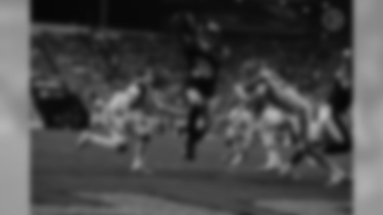 A 2019 regular season game between the Pittsburgh Steelers and the Cincinnati Bengals on Monday, September 30, 2019.