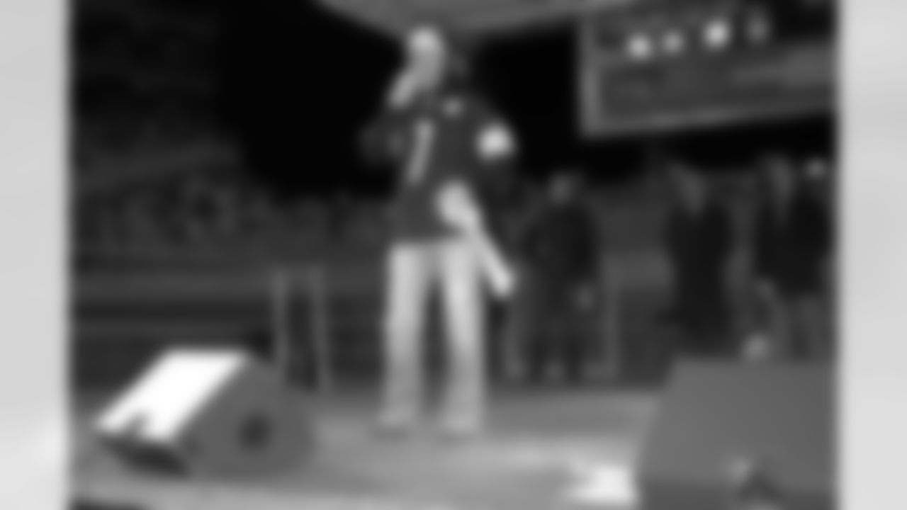 09_SB_PepRally_dh_0210