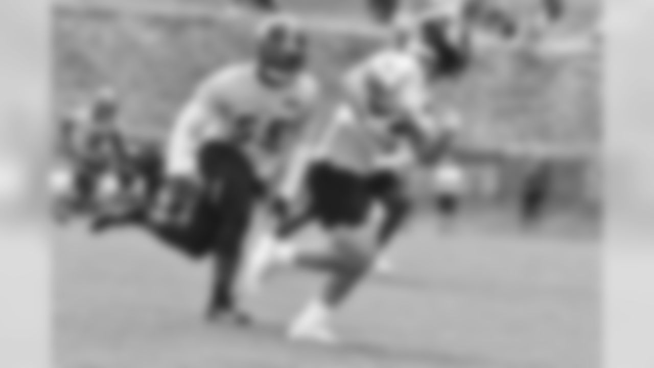 Devin Bush and Ryan Switzer