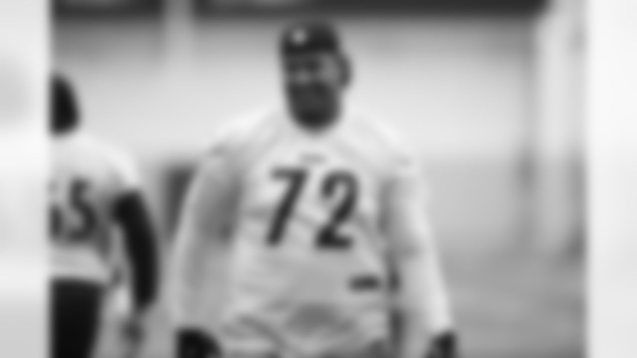 Pittsburgh Steelers offensive tackle Zach Banner (72) during practice at the UPMC Rooney Sports Complex preparing for a Wild Card Round matchup against the Kansas City Chiefs, Wednesday, Jan. 12, 2022 in Pittsburgh, PA. (Karl Roser / Pittsburgh Steelers)