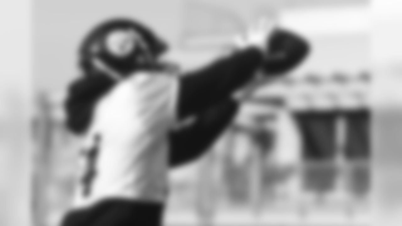 Tevin Jones