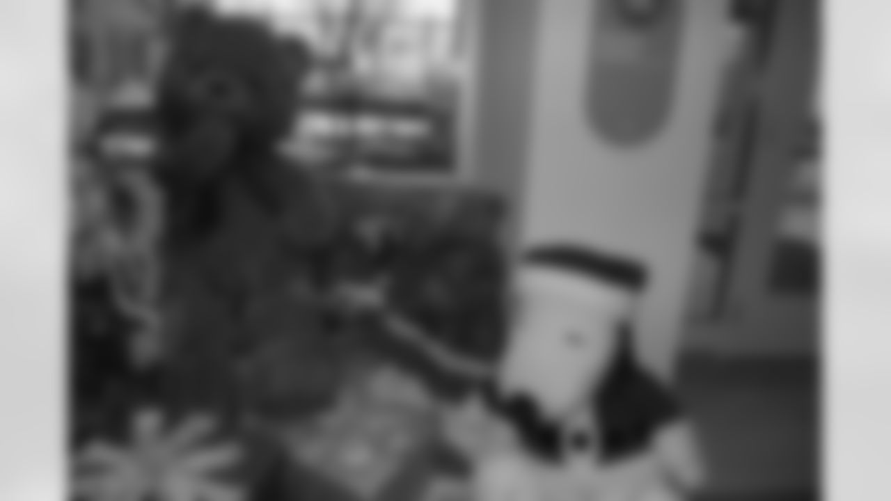 09_Childrens_Hospital_Christmas