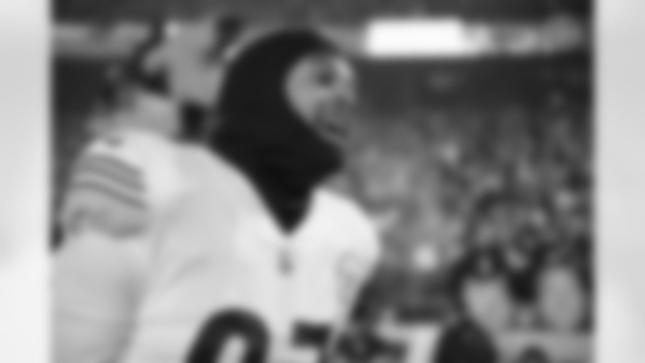 Pittsburgh Steelers linebacker Marcus Allen (27) during a postseason Wild Card Round game between the Pittsburgh Steelers and the Kansas City Chiefs, Sunday, Jan. 16, 2022 in Kansas City, MO. The Steelers lost to the Chiefs 21-42. (Caitlyn Epes / Pittsburgh Steelers)