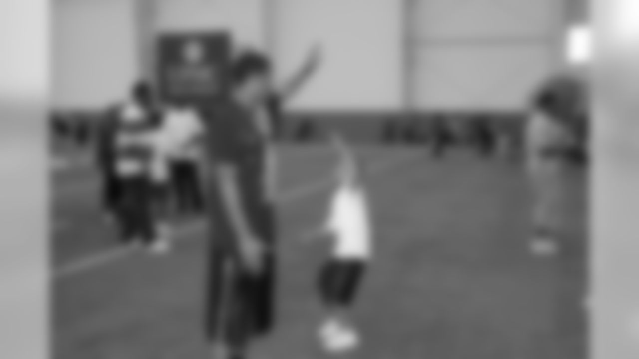 2010_aha_healthty_family