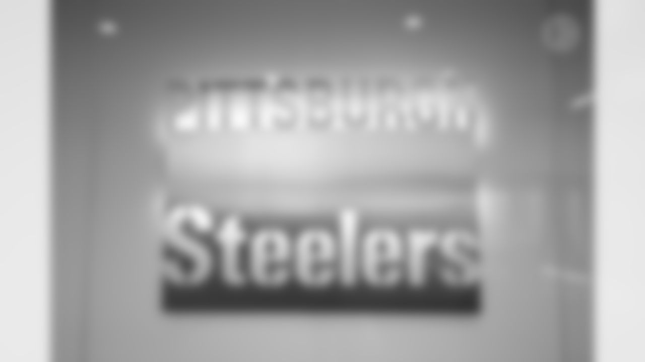 The Pittsburgh Steelers take part in the NFL Draft at the UPMC Rooney Sports Complex, Thursday, April 28, 2022 in Pittsburgh, PA. (Caitlyn Epes / Pittsburgh Steelers)